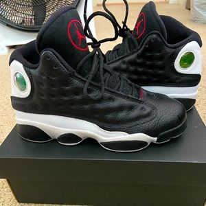 Jordan 13’s size 5.5y